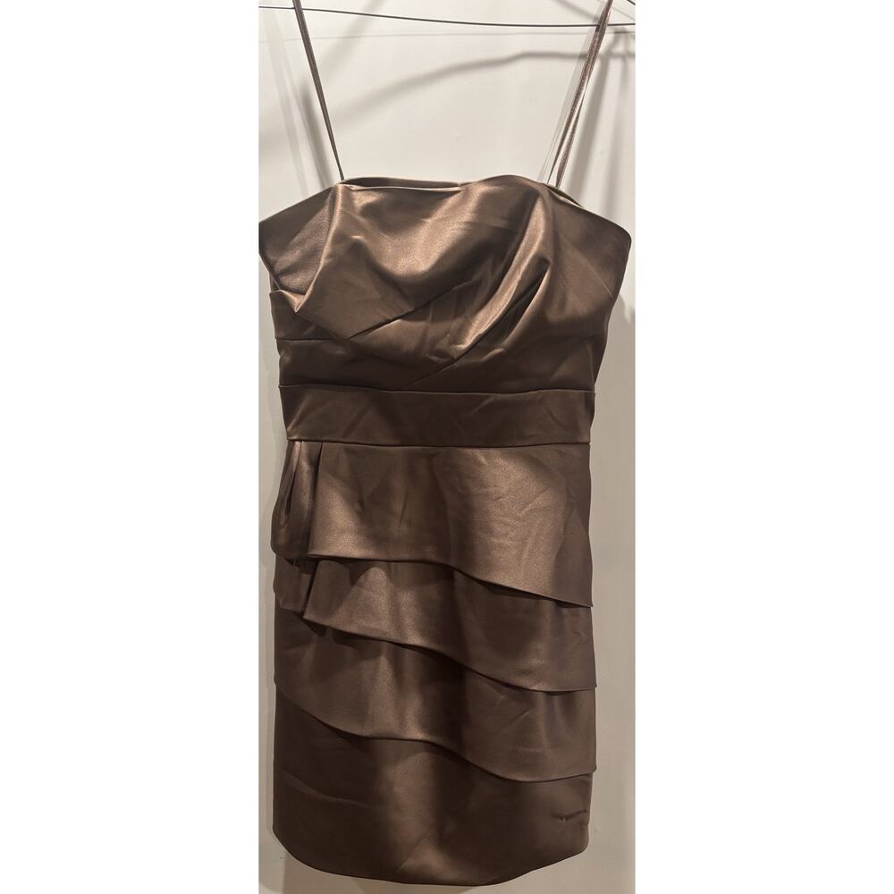 BCBG Paris brown tiered dress Size: 4 BCBG Paris